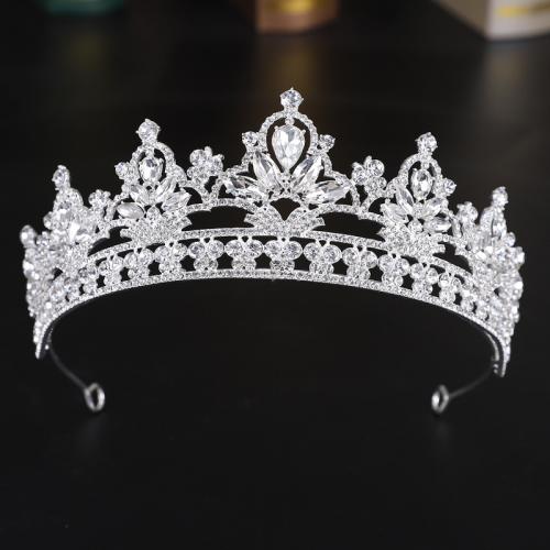 Tiaras, liga de zinco, joias de moda & para mulher & com strass, prateado, níquel, chumbo e cádmio livre, diameter 140mm, height 70mm, arc length 280-300mm, vendido por PC