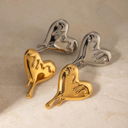 Stainless Steel Stud Earrings 304 Stainless Steel Heart Vacuum Ion Plating fashion jewelry & for woman Sold By Pair