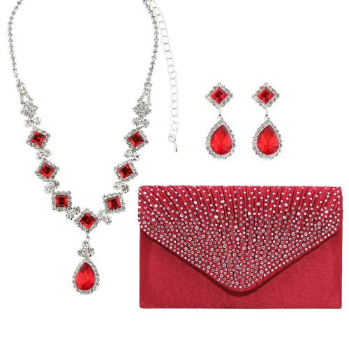 Zinklegering Sieraden Sets, oorbel & halsketting, Zinc Alloy, met Doek, silver plated, drie stuks & voor vrouw & met strass, rood, nikkel, lood en cadmium vrij, Verkocht door Stel