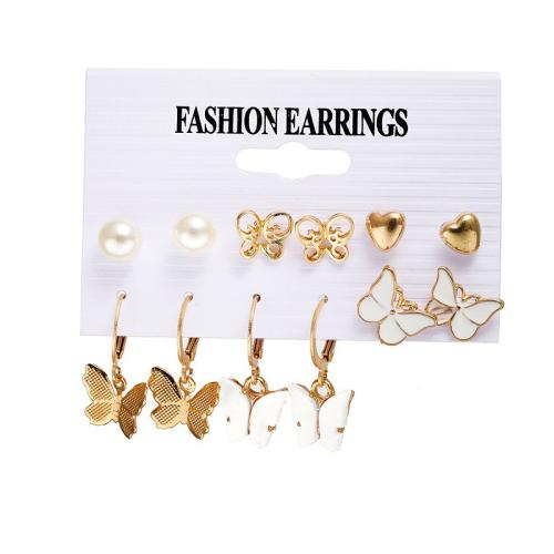 aleación de zinc Aretes, con Perlas plásticas, chapado en color dorado, diferentes estilos para la opción & para mujer & esmalte & con diamantes de imitación, earring length 5-70mm, Vendido por Set