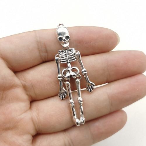 Zinc Alloy Skull Pendants silver color plated DIY nickel lead & cadmium free Sold By Bag