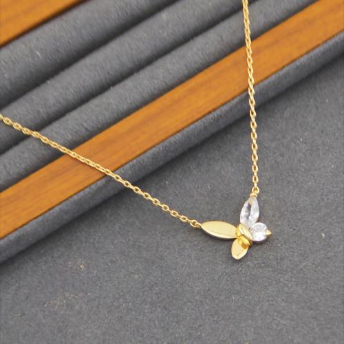 Kubieke Zirkoon Micro Pave Brass Ketting, Messing, met 7CM extender keten, Vlinder, plated, micro pave zirconia & voor vrouw, gouden, Lengte Ca 43 cm, Verkocht door PC