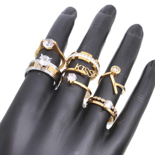 nehrđajućeg Čelik vještački dijamant Finger Ring, 304 nehrđajućeg čelika, pozlaćen, modni nakit & različitih dizajna za izbor & s Rhinestone, zlatan, Box size: 19x13x35cm, ring ring number mixed 16-20, 36računala/Okvir, Prodano By Okvir