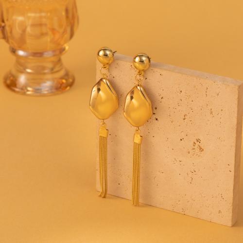 Zinc Alloy Drop Earrings fashion jewelry & for woman gold Sold By Pair