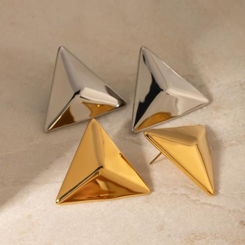 Stainless Steel Stud Earrings 304 Stainless Steel Vacuum Ion Plating fashion jewelry & for woman Sold By Pair