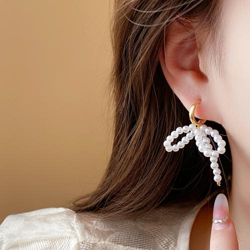 Lo zinco in lega Stud Earring, lega in zinco, with perla in plastica, Nodo di Cravatta, gioielli di moda, dorato, 35x41mm, Venduto da coppia