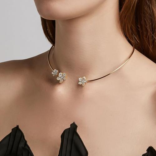 Mode Collier Choker, laiton, avec zircon cubique, fleur, Placage, pour femme, plus de couleurs à choisir, protéger l'environnement, sans nickel, plomb et cadmium, Vendu par PC