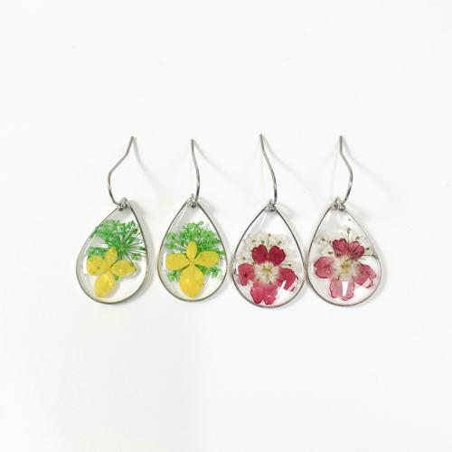 Bijoux de fleurs séchées pressées, Acier inoxydable 304, avec Fleurs séchées & résine, styles différents pour le choix & pour femme, plus de couleurs à choisir, Vendu par paire