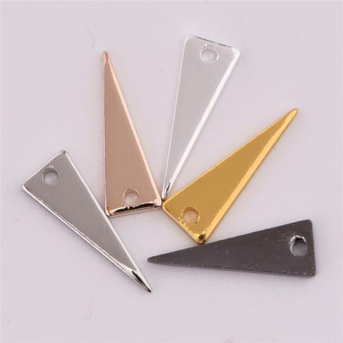 Mässing Smycken Hängen, Triangle, plated, mode smycken, fler färger för val, 17.50x6mm, Säljs av PC