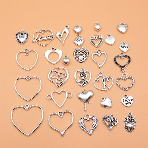 Ciondoli a cuore in lega di zinco, lega in zinco, placcato argento antico, DIY, 30PC/set, Venduto da set