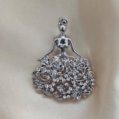 Zinc Alloy Brooches plated for woman & with rhinestone silver color Sold By PC