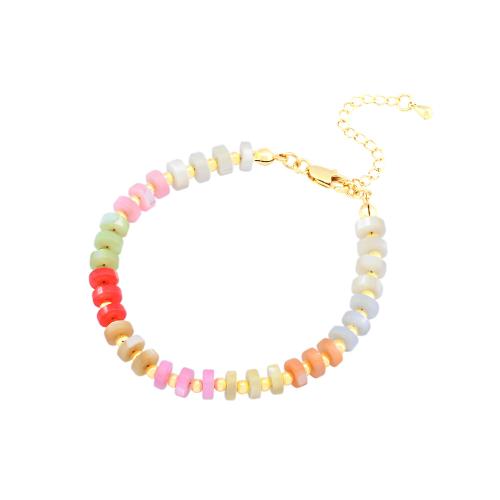 Bracelets en laiton, avec coquille, Placage de couleur d'or, bijoux de mode & pour femme, plus de couleurs à choisir, protéger l'environnement, sans nickel, plomb et cadmium, 2x6mm, Longueur Environ 16-22 cm, Vendu par PC