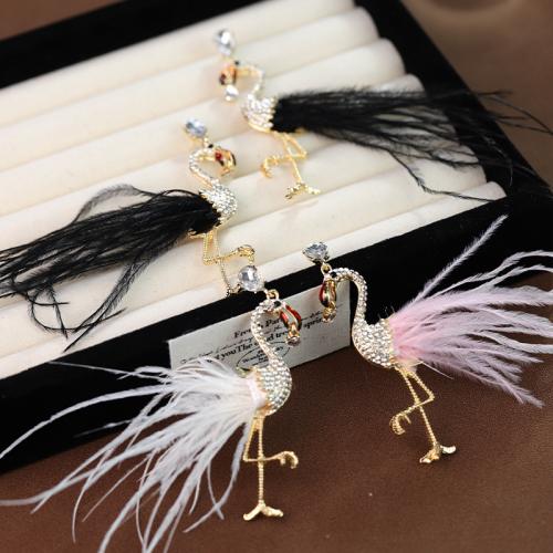 Zinc Alloy Drop Earrings with Feather Animal gold color plated fashion jewelry & with rhinestone nickel lead & cadmium free Sold By Pair