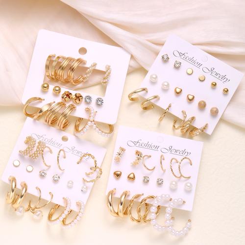 Zinc Alloy Drop Earrings with Plastic Pearl fashion jewelry & for woman & with rhinestone gold Sold By Set