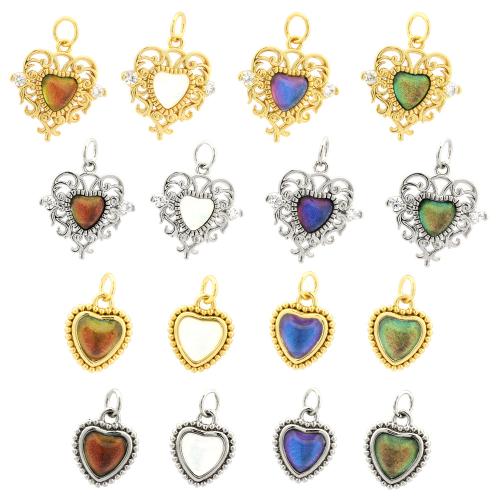 Pendentifs en laiton zircon cubique (CZ), avec zircon cubique & cristal, coeur, Placage, DIY & normes différentes pour le choix, plus de couleurs à choisir, protéger l'environnement, sans nickel, plomb et cadmium, Vendu par PC