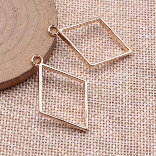 Zinc Alloy Pendants Rhombus plated DIY Sold By PC