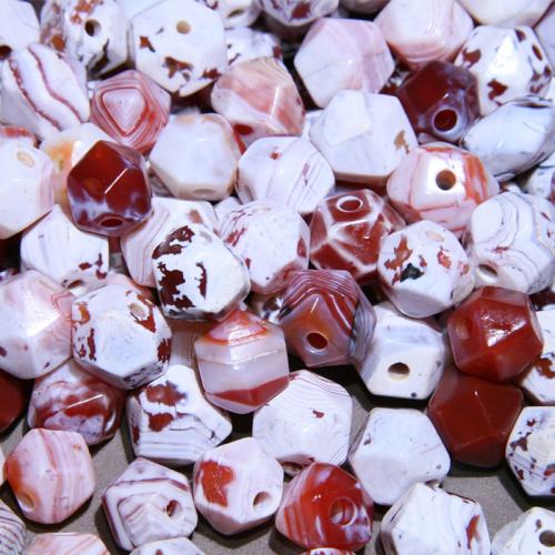 Agate Beads Geometrical Pattern random style & DIY 14mm Sold By PC