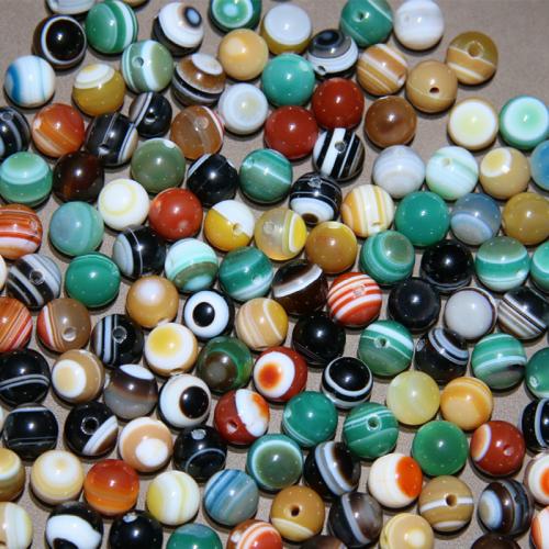 Agate Beads Round polished random style & DIY 10mm Sold By PC