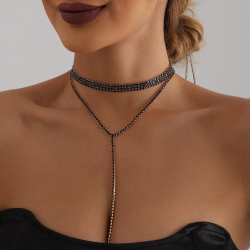 Collier de bijoux en alliage de zinc, Placage, pour femme & avec strass, plus de couleurs à choisir, protéger l'environnement, sans nickel, plomb et cadmium, Vendu par PC