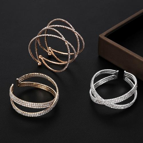 Cink ötvözet Bangle Jewelry, divat ékszerek & különböző stílusokat a választás & a nő & strasszos, több színt a választás, Által értékesített PC