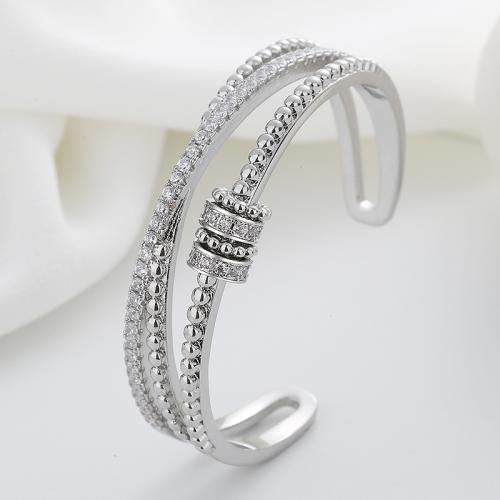 Cilindrata Zircone Bracciale in ottone micro pavimenta, gioielli di moda & Micro spianare cubic zirconia & per la donna, nessuno, Diametro interno:Appross. 52mm, Venduto da PC