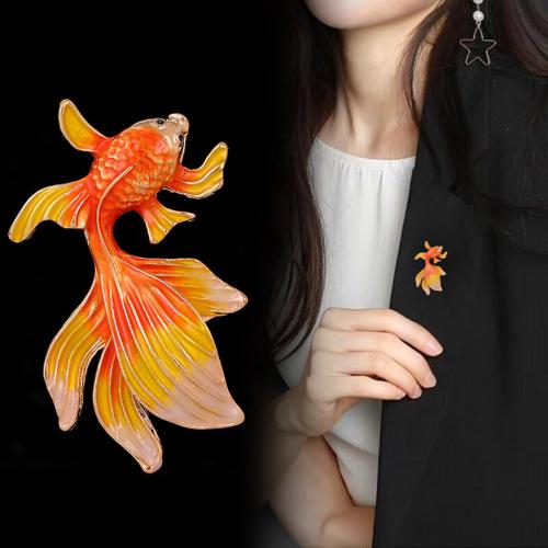 Zinc Alloy Brooches Goldfish plated fashion jewelry & enamel nickel lead & cadmium free Sold By PC