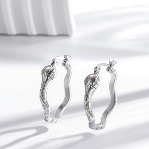 Titanium Steel  Earring Snake fashion jewelry & for woman Sold By Pair