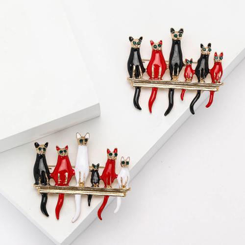 Zinc Alloy Brooches Cat gold color plated for woman & enamel & with rhinestone nickel lead & cadmium free Sold By Pair