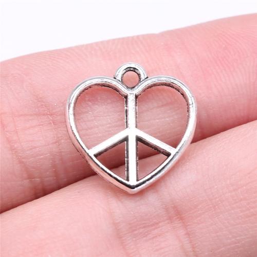 Zinc Alloy Heart Pendants antique silver color plated DIY Sold By PC