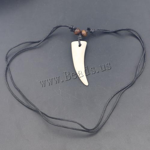 Collar de resina, Hilo de algodón, con madera & resina, Cuerno, Ajustable & para hombre, 52x18x13mm, longitud aproximado 44-86 cm, Vendido por UD