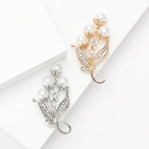 Zinc Alloy Brooches with Plastic Pearl plated for woman & with rhinestone nickel lead & cadmium free Sold By PC