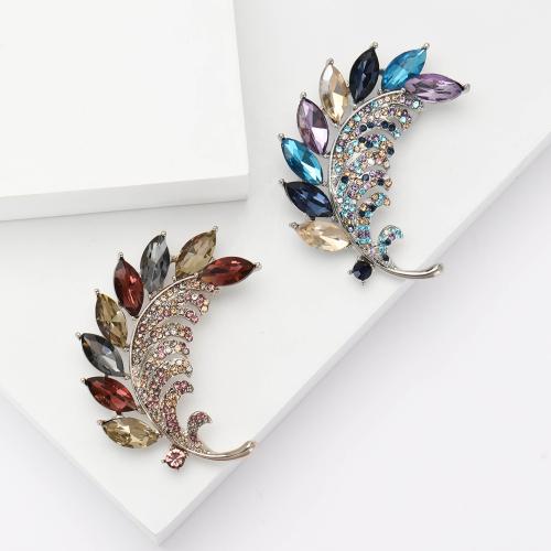 Zinc Alloy Brocher, Leaf, forgyldt, for kvinde & med rhinestone, flere farver til valg, nikkel, bly & cadmium fri, Solgt af PC