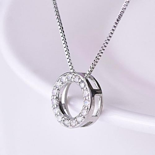 Collier en laiton cubique Zircon Micro Pave, bijoux de mode & pavé de micro zircon & pour femme, 12mm, Vendu par Environ 45 cm brin