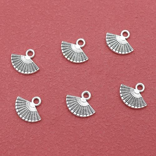 Colgantes de Aleación de Zinc, Abanico, chapado en color de plata, Bricolaje, libre de níquel, plomo & cadmio, 13x11mm, agujero:aproximado 2mm, aproximado 200PCs/Bolsa, Vendido por Bolsa