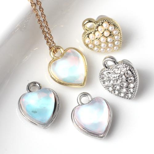 Zinc Alloy Heart Pendants with Resin & Plastic Pearl plated DIY nickel lead & cadmium free Sold By Bag