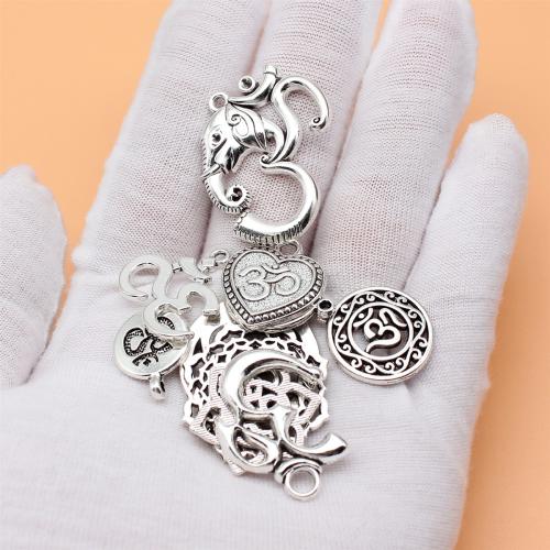 Sinc Alloy Pendants, dath airgid antique plátáilte, DIY, 10PC/Mála, Díolta De réir Mála