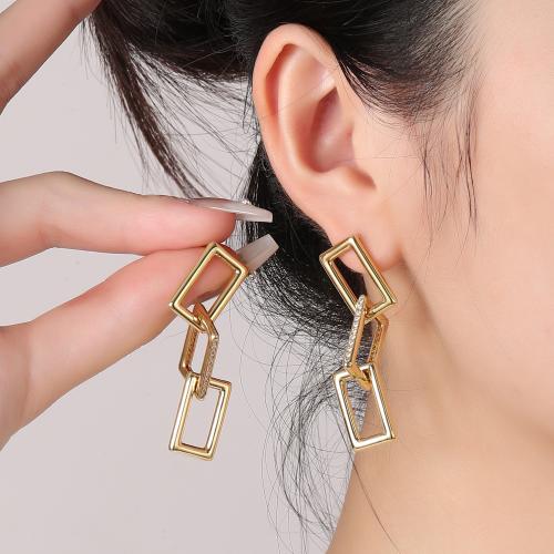 metal Pendientes con Colgantes, chapado en color dorado, diferentes estilos para la opción & para mujer & con diamantes de imitación & hueco, earring length 10-30mm, Vendido por Par