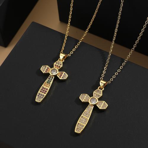 Collier en laiton cubique Zircon Micro Pave, avec 5cm chaînes de rallonge, croix, Placage, bijoux de mode & pavé de micro zircon, plus de couleurs à choisir, protéger l'environnement, sans nickel, plomb et cadmium, 18.60x39.50mm, Longueur 45 cm, Vendu par PC