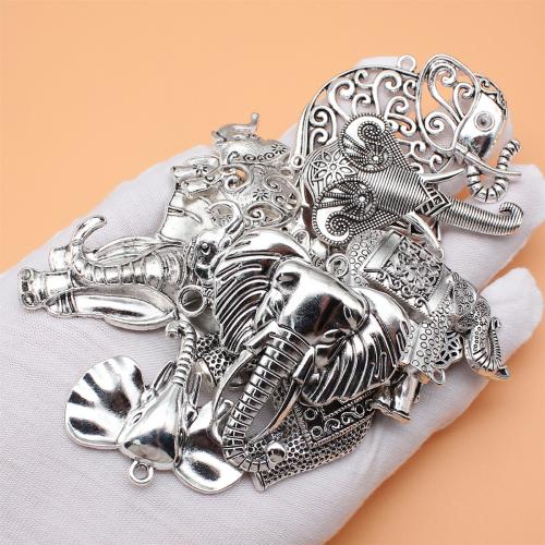 Zinc Alloy Animal Pendants Elephant antique silver color plated DIY Sold By Bag