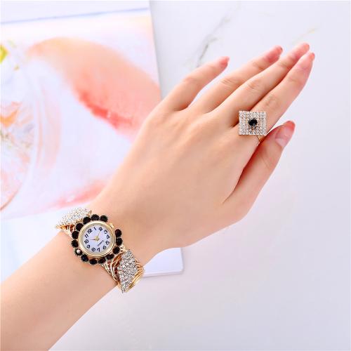 Zinc Alloy Sieraden set, horloge & vinger ring, met Glas & 304 roestvrij staal, plated, 2 stuks & Chinese beweging & voor vrouw & met strass, meer kleuren voor de keuze, Maat:6-8, Verkocht door Stel