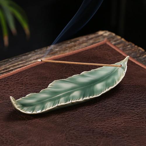 Traditional Ceramic Inserted Burner Incense Seat Porcelain Feather for home and office & durable Sold By PC