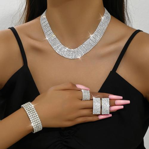 metal Conjunto de joya, chapado, diferentes estilos para la opción & para mujer & con diamantes de imitación, plateado, Vendido por Set