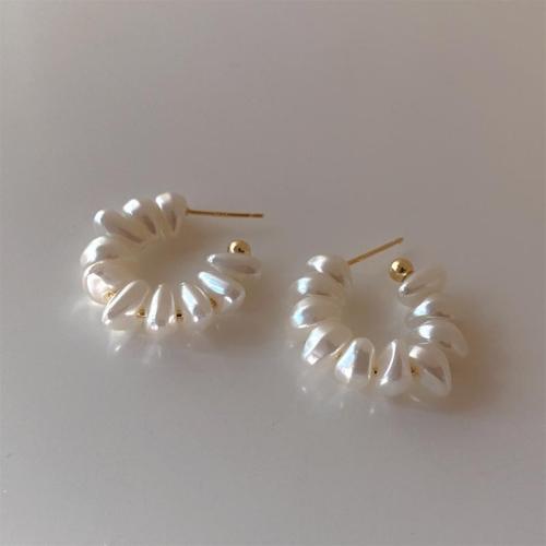 Zinc Alloy Stud Earring with Plastic Pearl fashion jewelry & for woman white 30mm Sold By Pair