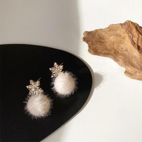 Lo zinco in lega Stud Earring, lega in zinco, with felpa, gioielli di moda & Micro spianare cubic zirconia & per la donna, dorato, 35mm, Venduto da coppia