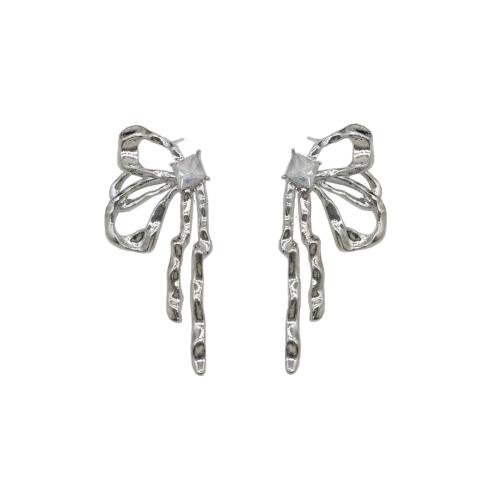 Pendientes de Perno de Aleación de Zinc, Lazo, Joyería & micro arcilla de zirconia cúbica & para mujer, plateado, 60x25mm, Vendido por Par