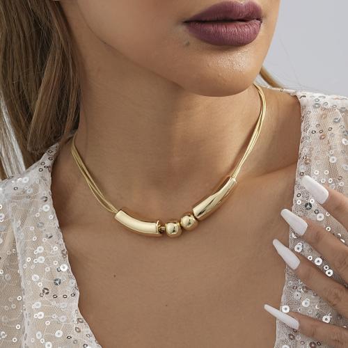 Zinc Alloy Jewelry Necklace with 7cm extender chain gold color plated fashion jewelry golden nickel lead & cadmium free Length 36 cm Sold By PC