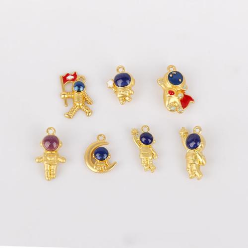 Zinc Alloy Pendants Astronaut gold color plated DIY nickel lead & cadmium free Approx Sold By Bag