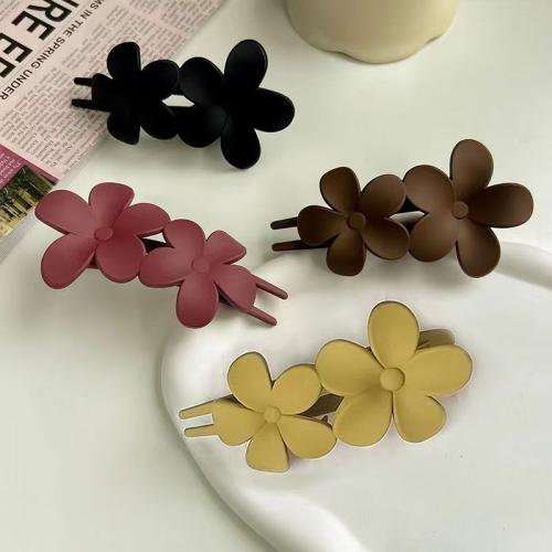 Alligator Hair Clip Plastic for woman 105mm Sold By PC