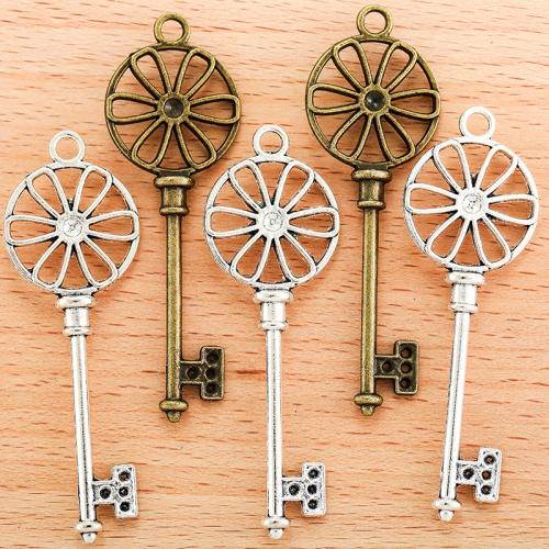 Zinc Alloy Key Pendants plated DIY Sold By Bag