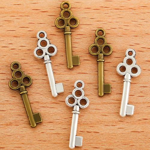 Zinc Alloy Key riipukset, Sinkkiseos, Avain, päällystetty, tee-se-itse, enemmän värejä valinta, 20x7mm, 100PC/laukku, Myymät laukku